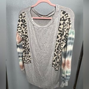 Mixed pattern Womens top